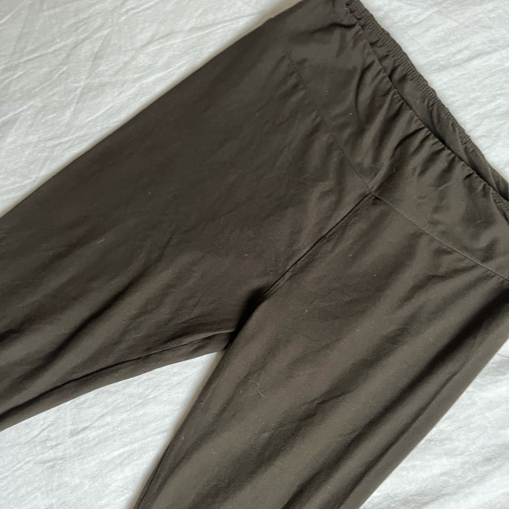 Girls army green Lularoe leggings size medium